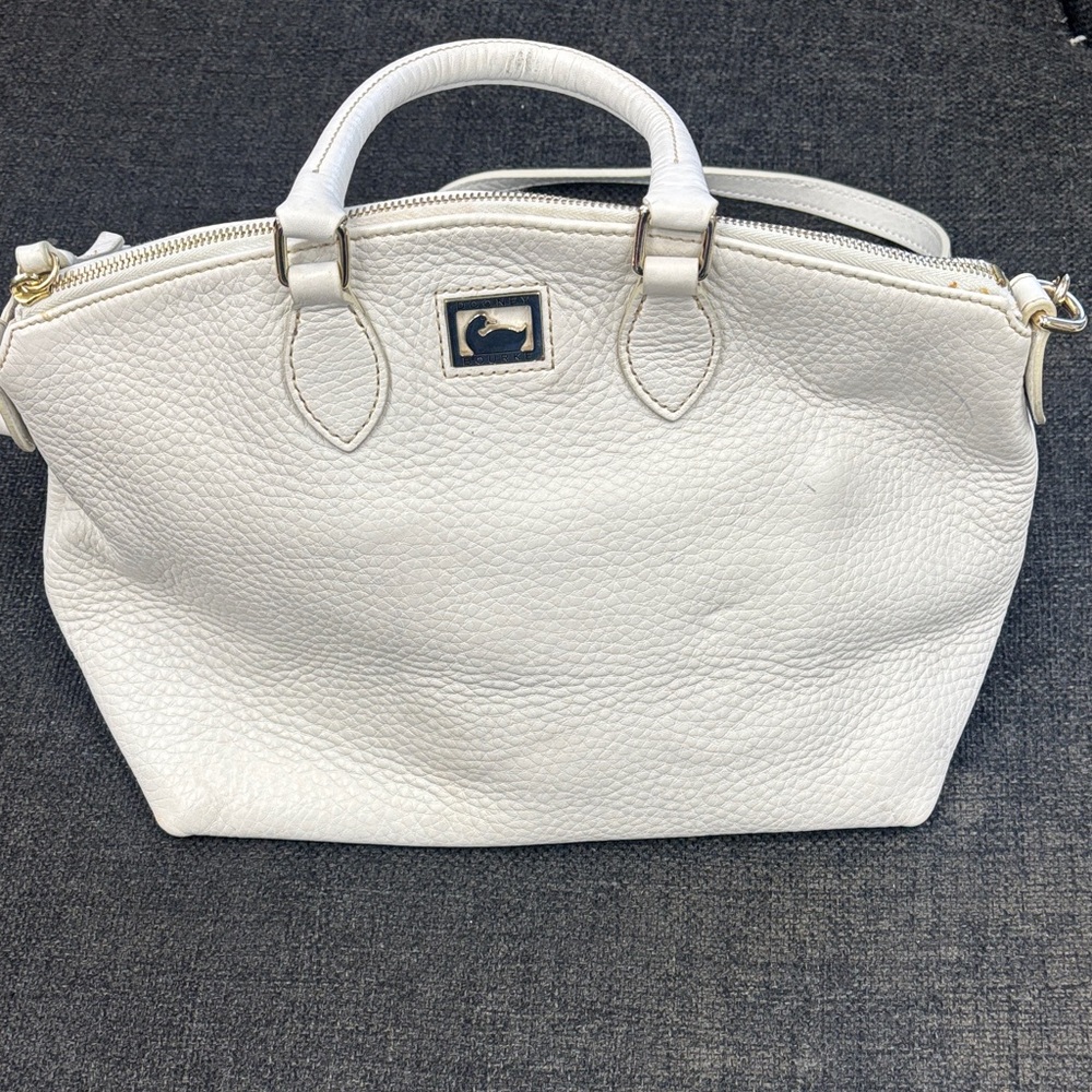 Dooney Bourke Dallas White Leather Handbag